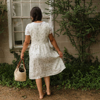 Handmade nursing friendly linen dress. Structured bodice with pockets. Perfect for the sustainable closet.